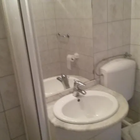 Zarok Lägenhet